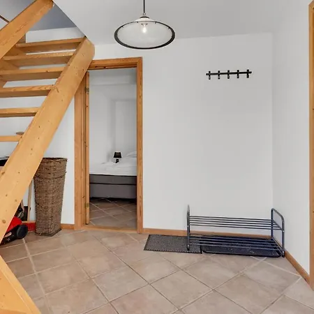 2 Bedroom Lovely In *