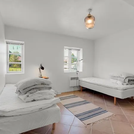 2 Bedroom Lovely In Gorlev